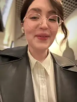 meow girl online show from 15, 3, 2025