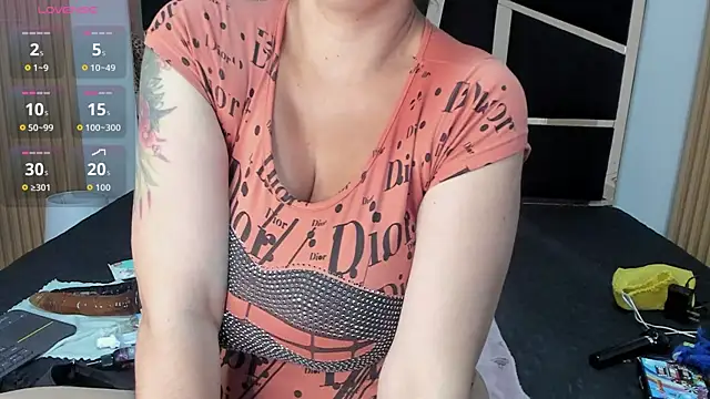 yahaira  online show from 30, 10, 2025