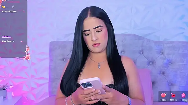 Snapshot of Miss_Ivy4 chatting on 29, 10, 2025 Miss Ivy4 online show from 29, 10, 2025