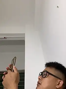 lixiaoshuai8 online show from 3, 3, 2025