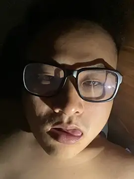 lixiaoshuai8 online show from 2, 3, 2025