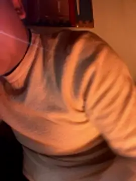 lixiaoshuai8 online show from 17, 1, 2026