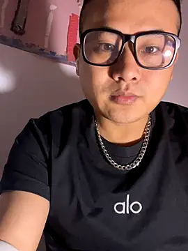 lixiaoshuai8 online show from 21, 10, 2025