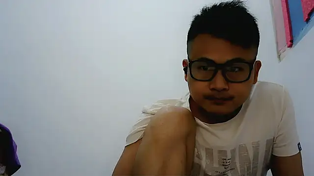 lixiaoshuai8 online show from 15, 3, 2025