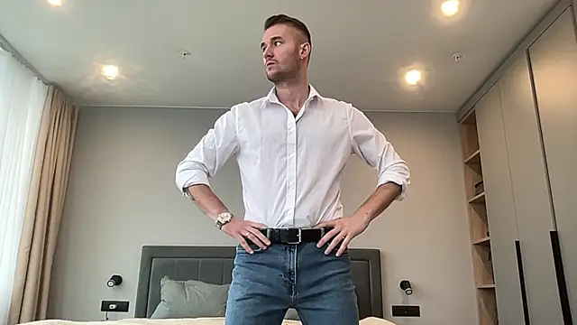 cute mark online show from 15, 10, 2025