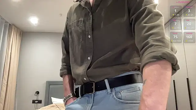 cute mark online show from 11, 11, 2025