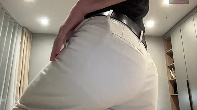 cute mark online show from 18, 11, 2025