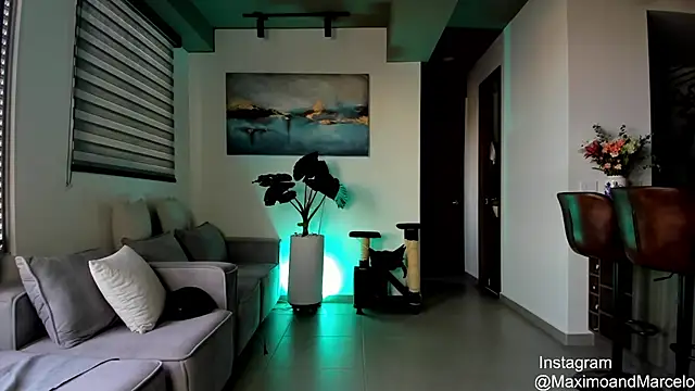 Maximo Marcelo online show from 20, 2, 2025