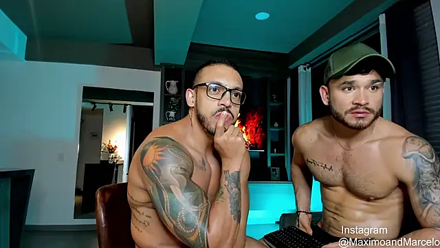 Maximo Marcelo online show from 18, 2, 2025