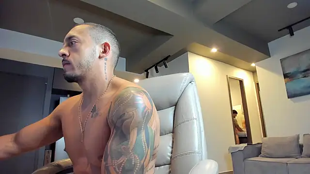 Maximo Marcelo online show from 16, 10, 2025