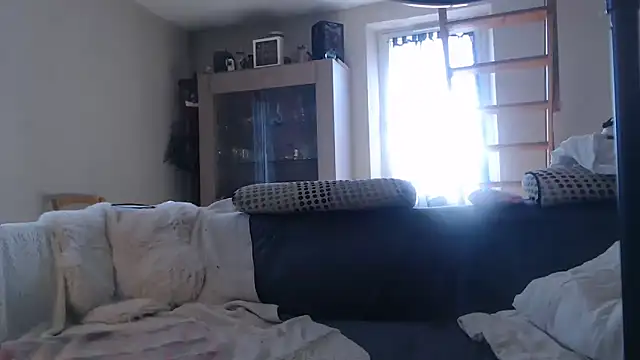 Lily-Diabl3ss online show from 1, 3, 2026