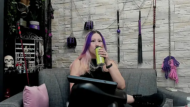 CruelMistress online show from 20, 11, 2025