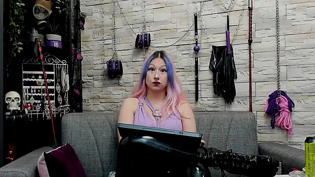 CruelMistress online show from 13, 11, 2025