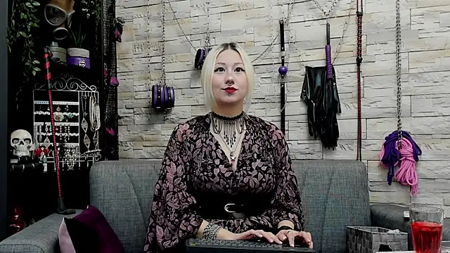 CruelMistress online show from 4, 11, 2025