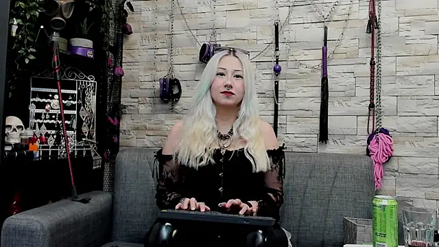CruelMistress online show from 16, 5, 2026