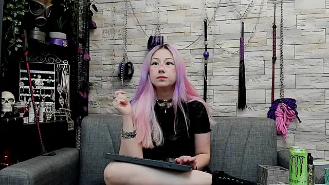 CruelMistress online show from 6, 6, 2026