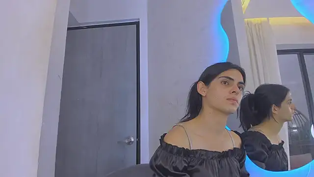 Venusflame   online show from 18, 3, 2025