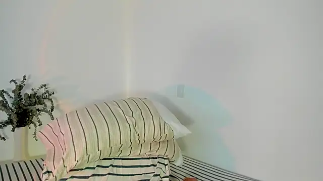 Candelariia  online show from 18, 3, 2025