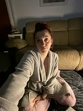 Stoner BarbieXX online show from 7, 3, 2025