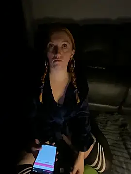 Stoner BarbieXX online show from 11, 11, 2025