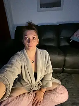 Stoner BarbieXX online show from 22, 9, 2025