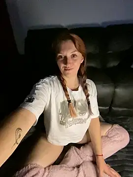 Stoner BarbieXX online show from 10, 9, 2025