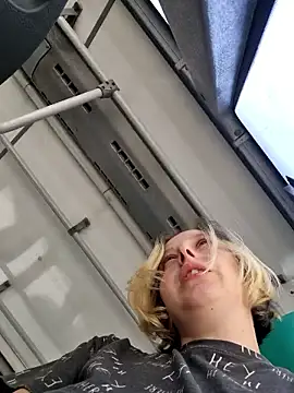 Public Katrisha online show from 16, 1, 2026