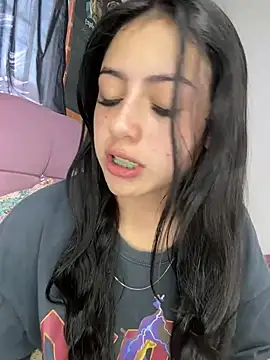 myeimmy 33 online show from 16, 1, 2025