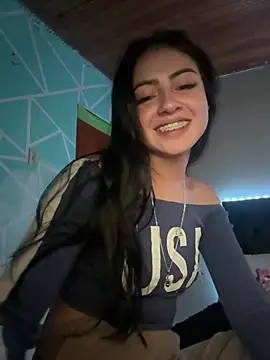 myeimmy 33 online show from 11, 1, 2025