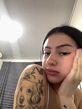 myeimmy 33 online show from 1, 2, 2025