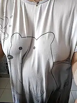 milf-kaira online show from 7, 1, 2025