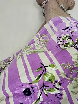 Snapshot of Tamilrojanew chatting on 26, 11, 2025 Tamilrojanew online show from 26, 11, 2025