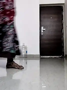 Snapshot of Tamilrojanew chatting on 14, 11, 2025 Tamilrojanew online show from 14, 11, 2025