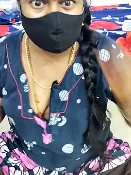 Snapshot of Tamilrojanew chatting on 10, 9, 2025 Tamilrojanew online show from 10, 9, 2025