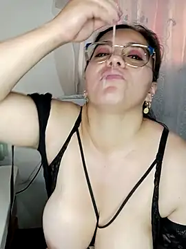 emily sweet13 online show from 10, 3, 2025