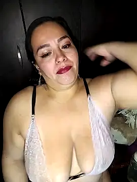 emily sweet13 online show from 1, 2, 2026