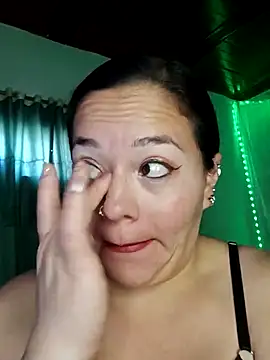 emily sweet13 online show from 22, 9, 2025