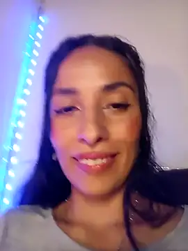 Snapshot of chloewildd_ chatting on 21, 2, 2026 chloewildd online show from 21, 2, 2026