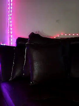 chloewildd  online show from 6, 11, 2025