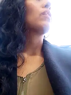 chloewildd  online show from 18, 2, 2025