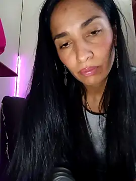 chloewildd  online show from 20, 9, 2025