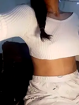 chloewildd  online show from 15, 12, 2024