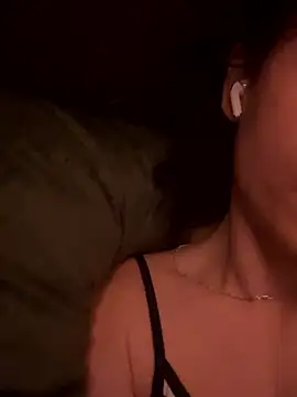 Petite moi online show from 10, 1, 2026