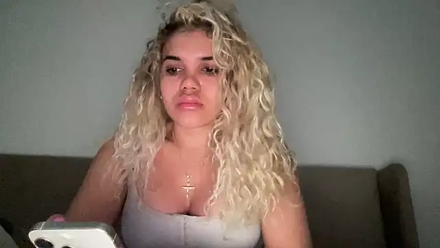 Snapshot of brithneysquirt chatting on 17, 2, 2026 brithneysquirt online show from 17, 2, 2026