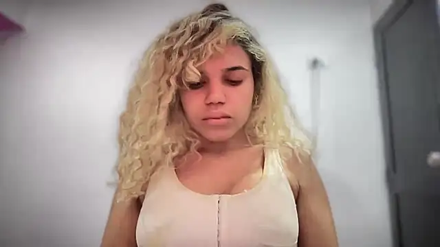 brithneysquirt online show from 15, 12, 2025