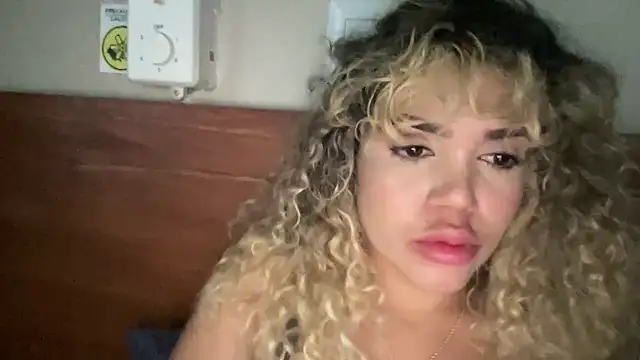 Snapshot of brithneysquirt chatting on 1, 2, 2026 brithneysquirt online show from 1, 2, 2026