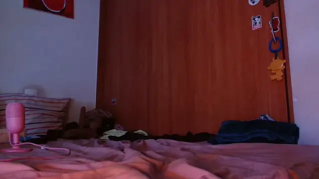 DirtyDi97 online show from 6, 2, 2026