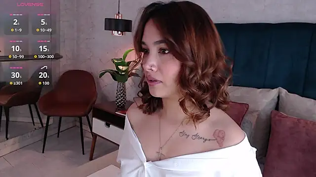 AdeleAndersonn online show from 17, 9, 2025