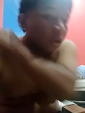 Tu papi 69  online show from 4, 10, 2025