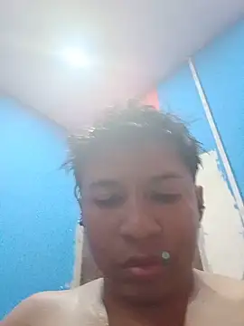 Tu papi 69  online show from 29, 5, 2026